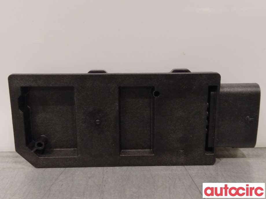Antenne forsterker til Ford Explorer 2020-->>  (FORD|VWR2KA-15603-BB|2721515|5WA962133E)
