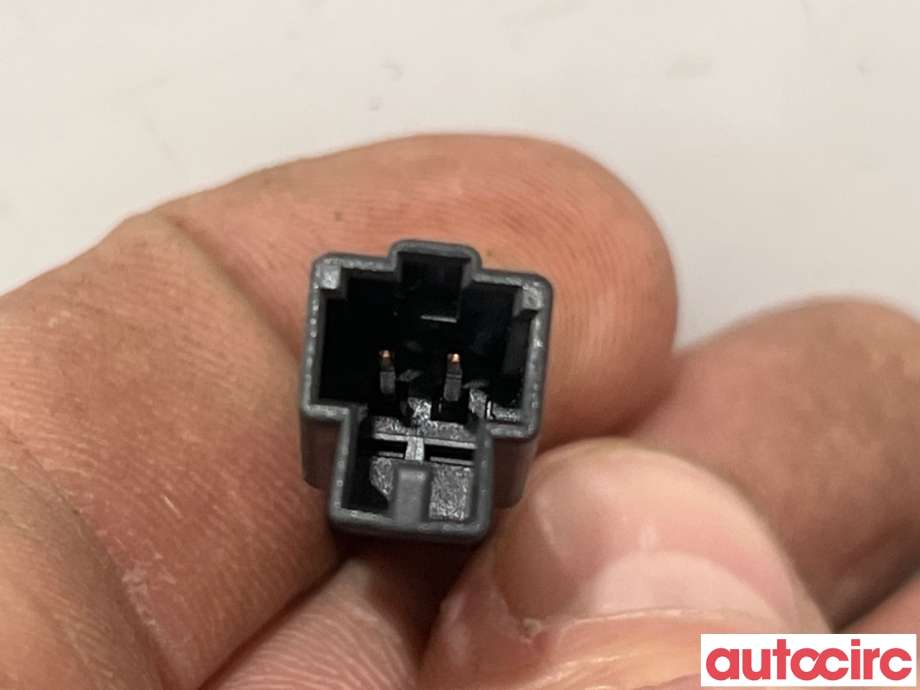 Diverse deler til VW Touran 2015-2021 (Type II)  (VOLKSWAGEN|5TA862505||5TA845109)