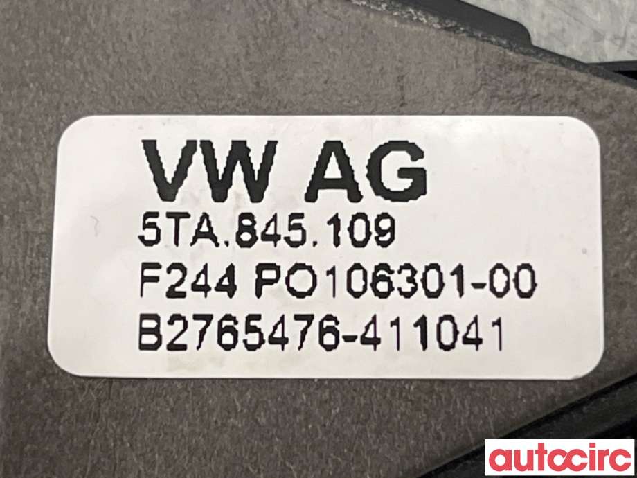 Diverse deler til VW Touran 2015-2021 (Type II)  (VOLKSWAGEN|5TA862505||5TA845109)