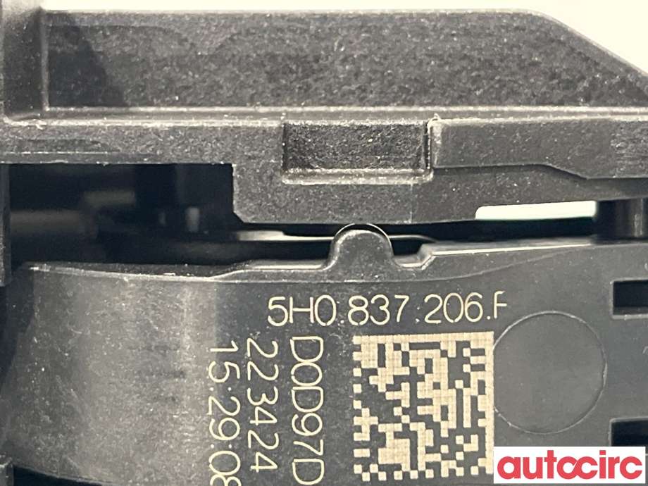 Dørhåndtak utv høyre til Ford Explorer 2020-->>  (FORD|VWR2K-R22400-BA5GRU|2834499|5HO837206F)