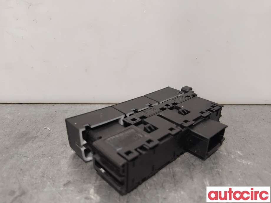 Bryter diverse til VW e-Golf 2014-2017 (Fase 1)  (VOLKSWAGEN|5G1927238E|10097405)