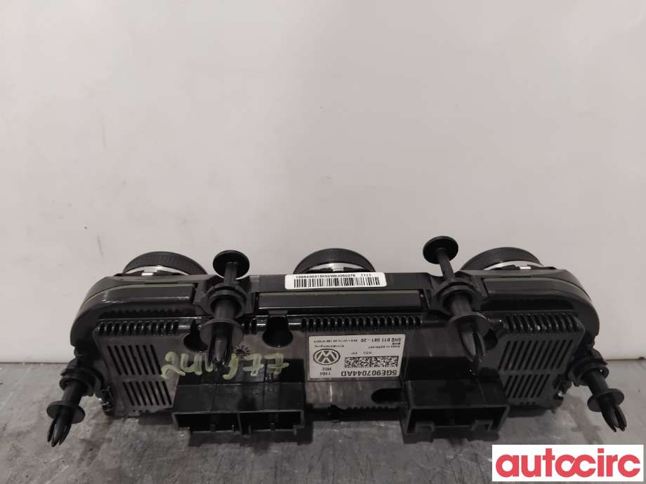 Varmeapparat betjening til VW e-Golf 2014-2017 (Fase 1)  (VOLKSWAGEN|5GE907044AD|5HB011981-29)