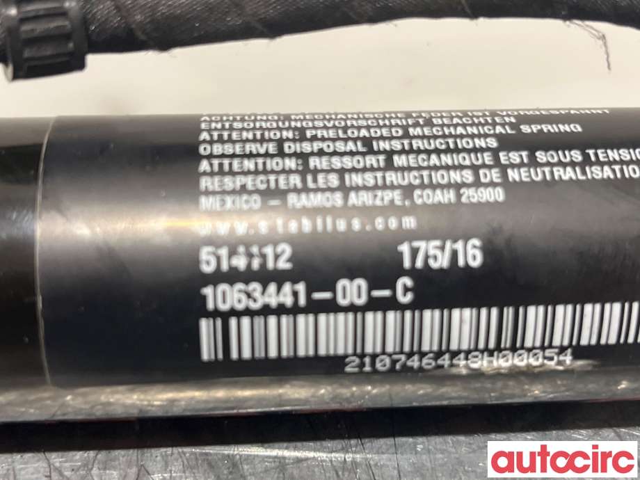 Dørstopper til Tesla Model X 2016-->>  (TESLA|1063441-00-C|)