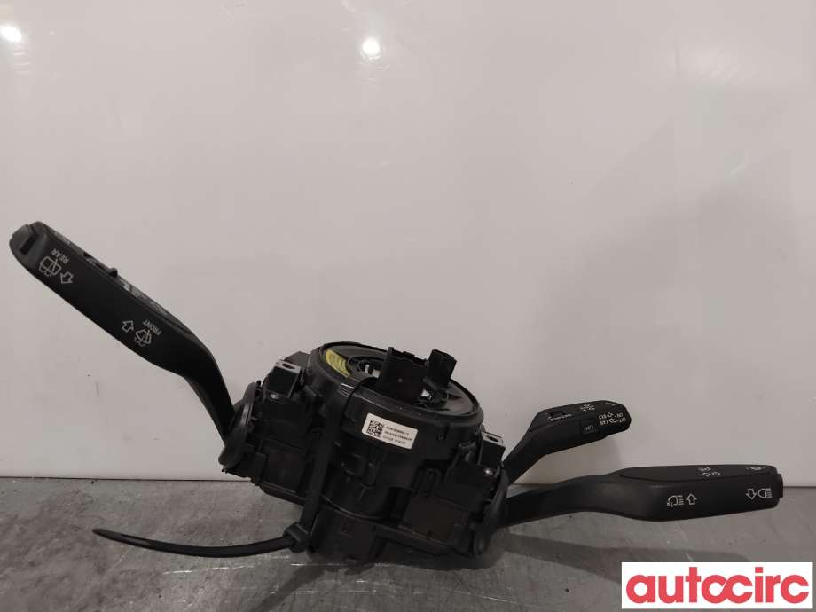 Bryter combi til Audi e-tron 2018-->>  (AUDI|4N0907129AJ|10128477-06|4N0907129PN)