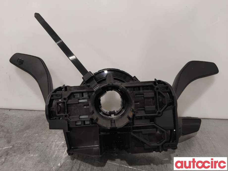 Bryter combi til Audi e-tron 2018-->>  (AUDI|4N0907129AJ|10128477-06|4N0907129PN)