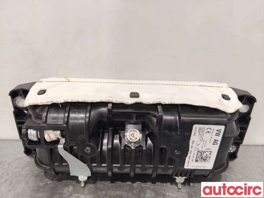 Airbag passasjer til Audi e-tron 2018-->>  (AUDI|4KE880204D|641873900|4KE880204K)