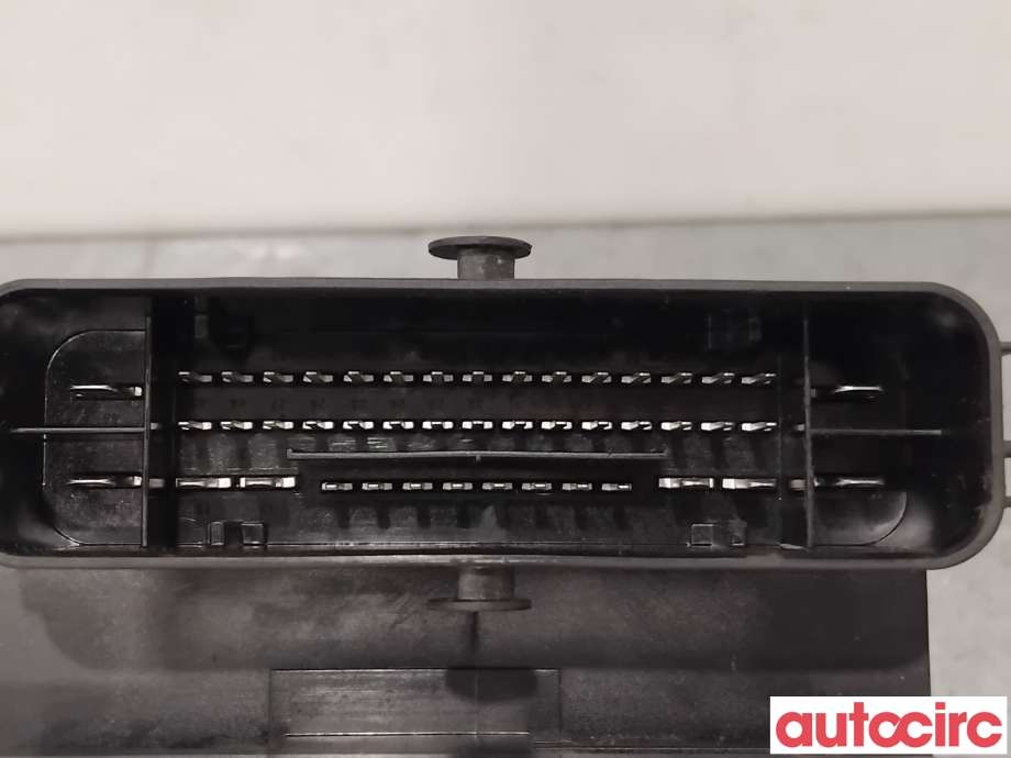 ABS sentral til Mercedes C-Klasse 2014-2018 (Fase 1) (W205) (W205) (MERCEDES|A2534310500|100915-15743|A2534313500)