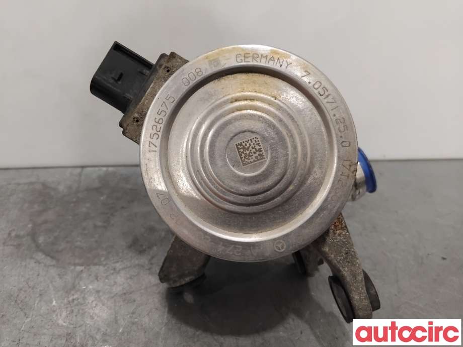 Vannpumpe til Mercedes C-Klasse 2014-2018 (Fase 1) (W205) (W205) (MERCEDES|A2742000207|705171250|A2742004800)