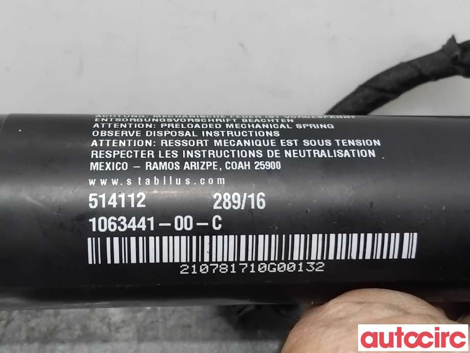 Dørstopper til Tesla Model X 2016-->>  (TESLA|1063441-00-C|)