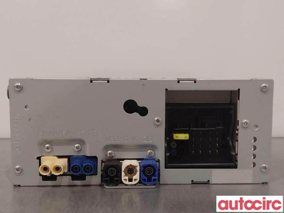 Bilstereo navigasjon til Mercedes C-Klasse 2014-2018 (Fase 1) (W205) (W205) (MERCEDES|A2059008917||A2059009814)