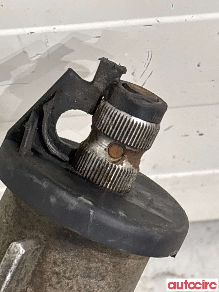 Tannstang elektrisk til BMW 1-Serie 2004-2011 (E81/E82/E87/E88) (E81/E82/E87/E88) (BMW|32106872478|)
