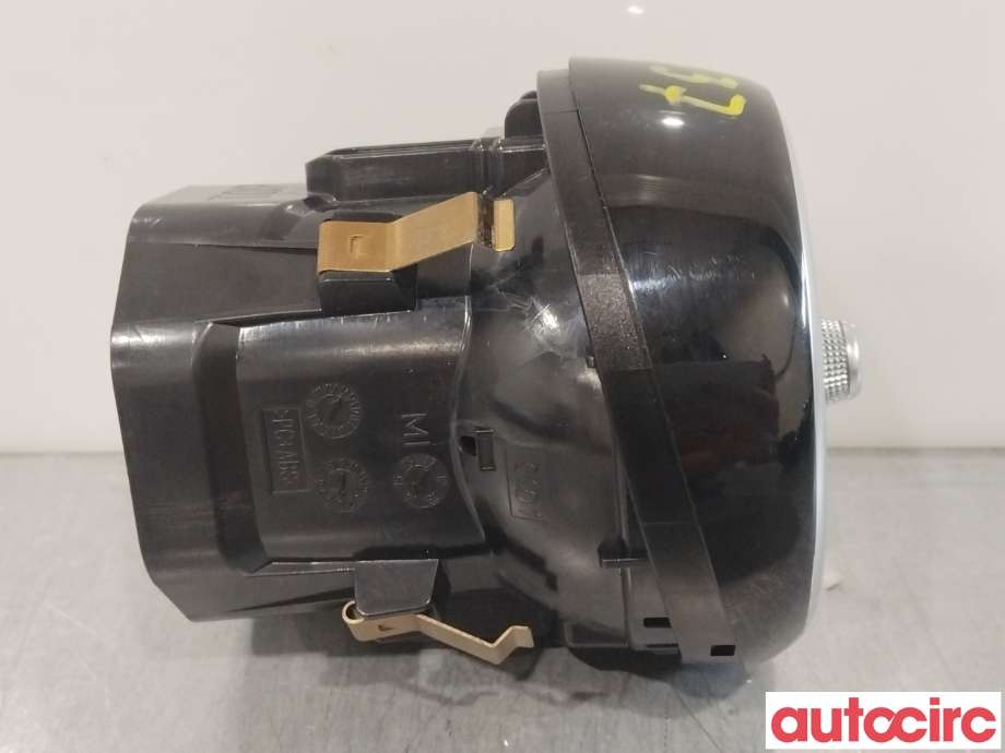 Dashbord friskluftdyse til Mercedes C-Klasse 2014-2018 (Fase 1) (W205) (W205) (MERCEDES|A2058300201)
