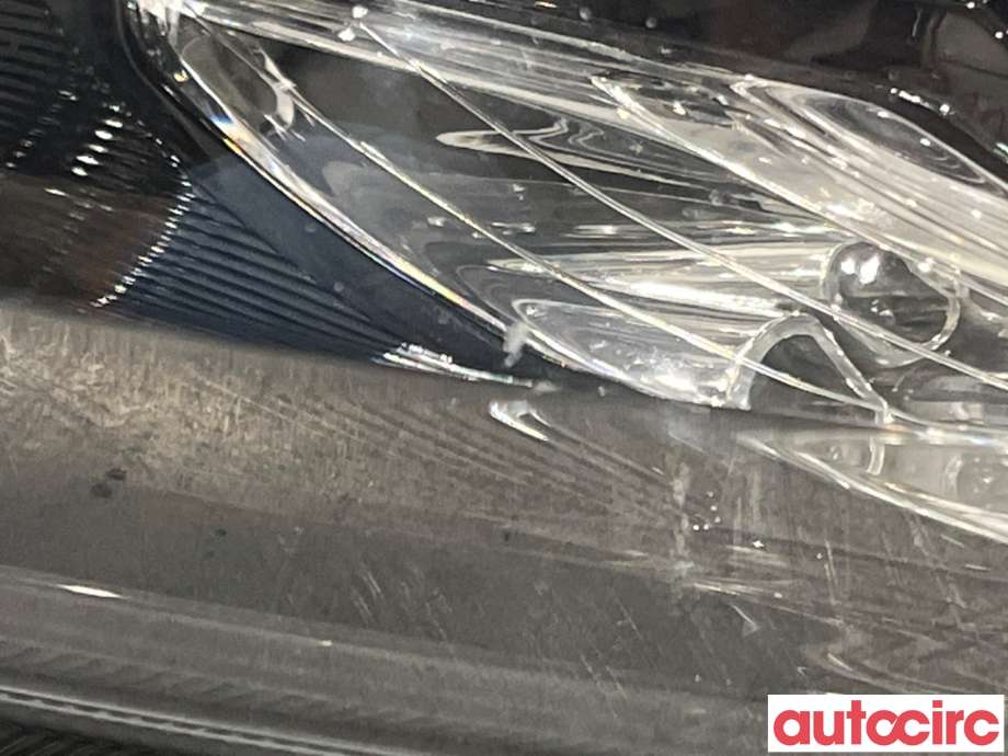 Frontlykt høyre halogen til Kia Sportage 2010-2016 (Type III) (KIA|921023U111|)