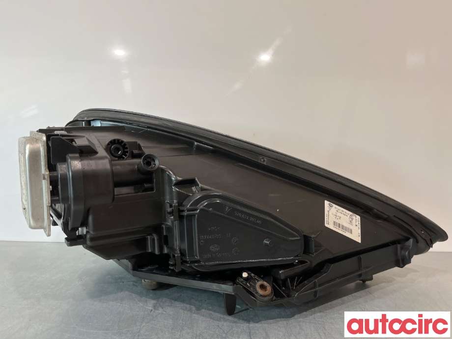 Frontlykt venstre halogen til Porsche Panamera 2009-2017 (Type I) (970) (970) (PORSCHE|97063115707|)
