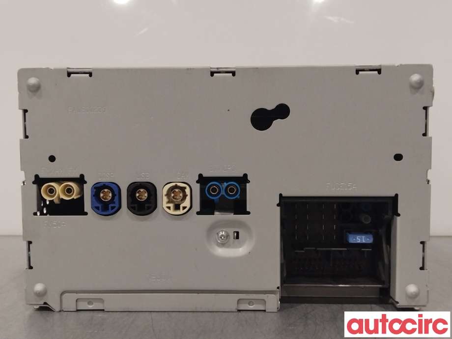 Bilstereo navigasjon til Mercedes C-Klasse 2014-2018 (Fase 1) (W205) (W205) (MERCEDES|A2059009340|NTG5|A2059008937)