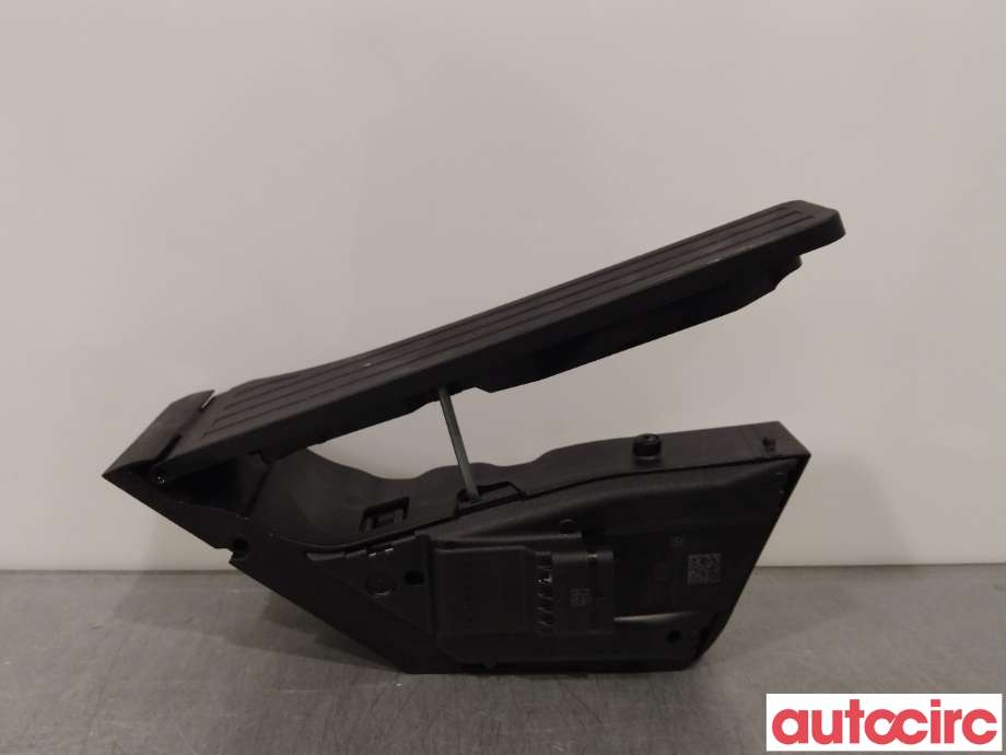 Pedal gass til Mercedes C-Klasse 2014-2018 (Fase 1) (W205) (W205) (MERCEDES|A2053000004)