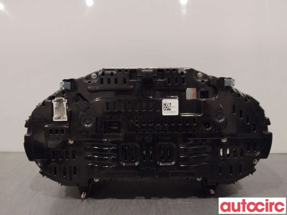 Instrumentpanel til Mercedes C-Klasse 2014-2018 (Fase 1) (W205) (W205) (MERCEDES|A2539005104|A2059006633)