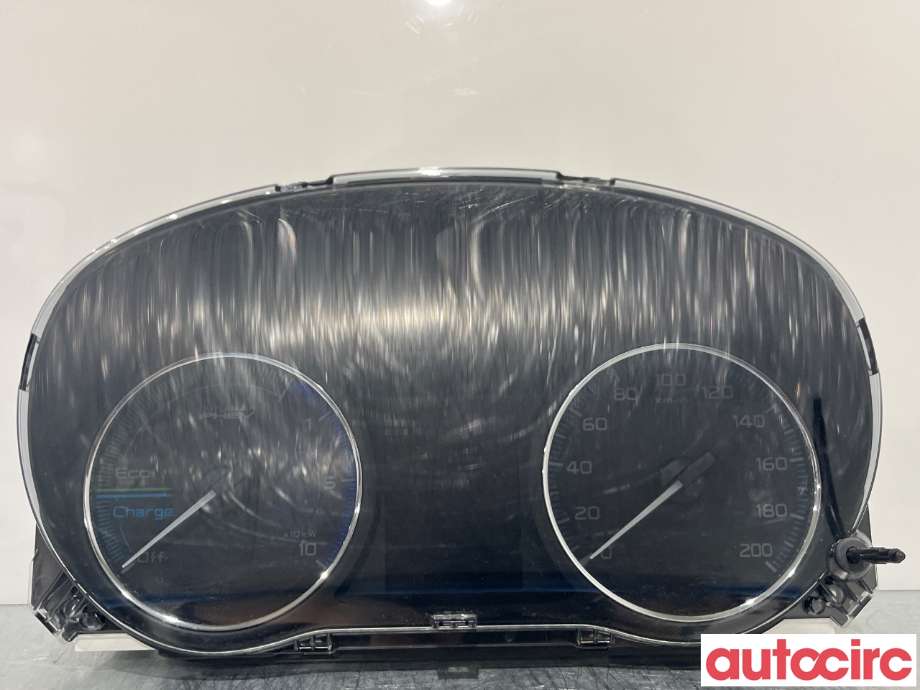 Instrumentpanel til Mitsubishi Outlander, 2015-->> (Type III, Fase 2) (MITSUBISHI|8100C658)