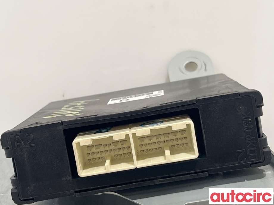 Styreenhet elektrisk parkbrems (EPB - Electric Parking Brake) til Mitsubishi Outlander 2015-->> (Type III, Fase 2)  (MITSUBISHI|8631B776)