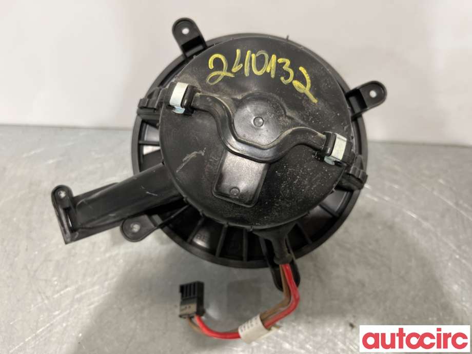 Varmeapparat motor til Mercedes Vito 2014-->> (W447) (W447) (MERCEDES|A0008304701|)