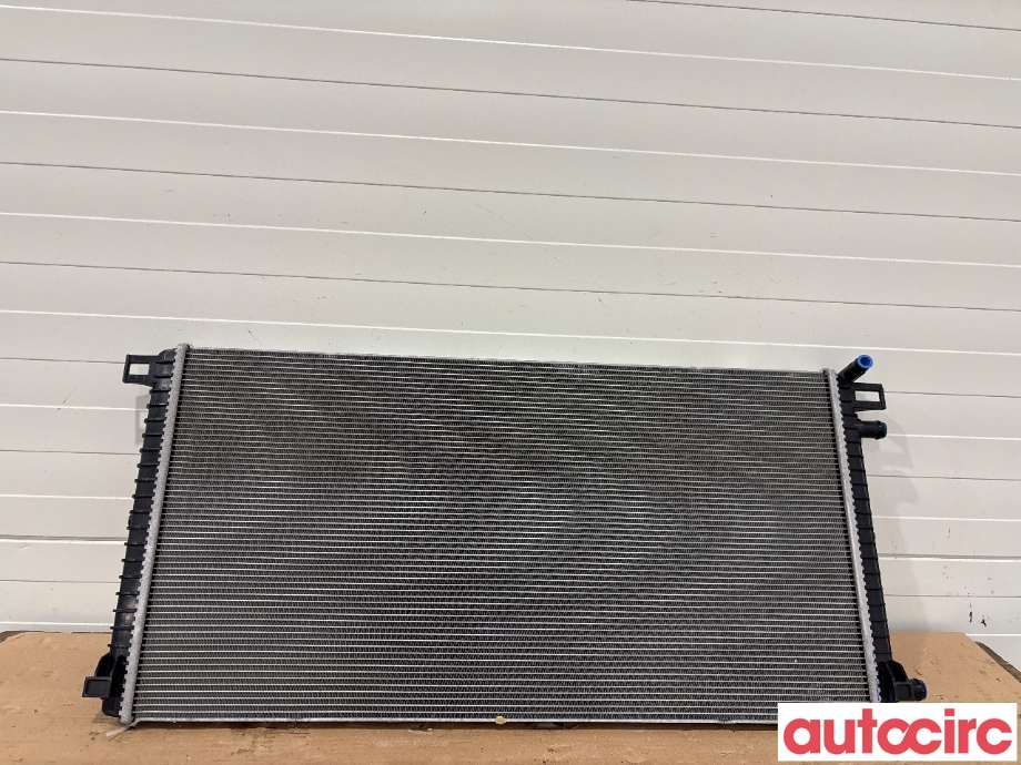 Radiator (automat gir) til Audi e-tron 2018-->>  (AUDI|4KE121251B|)