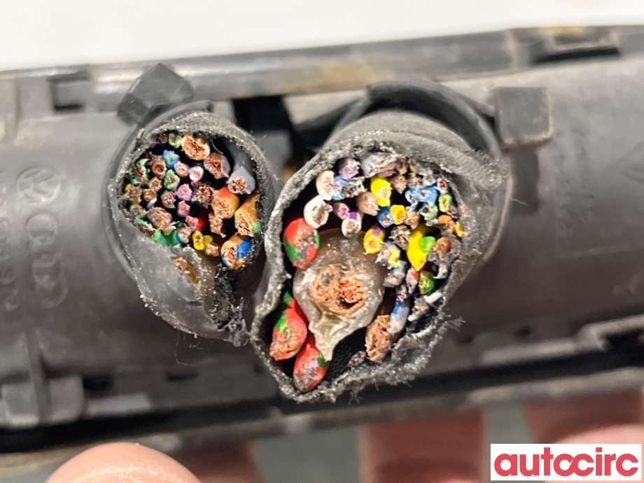 Styreenhet motor til Audi A3 2003-2008 (Type II, Fase 1)  (AUDI|03G997058SX|0281014135|03G906021RD)