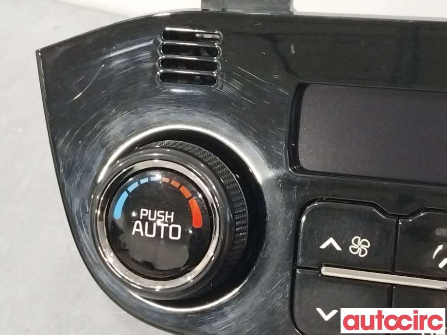Varmeapparat betjening til Kia Sportage 2010-2016 (Type III)  (KIA|972503U800BLH)