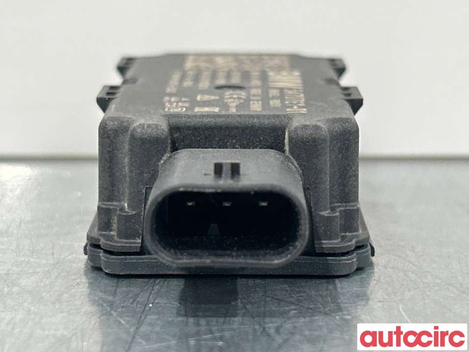 Antenne forsterker til BMW X1 2022-->> (U11) (U11) (BMW|61355B4E029|5A707E1)