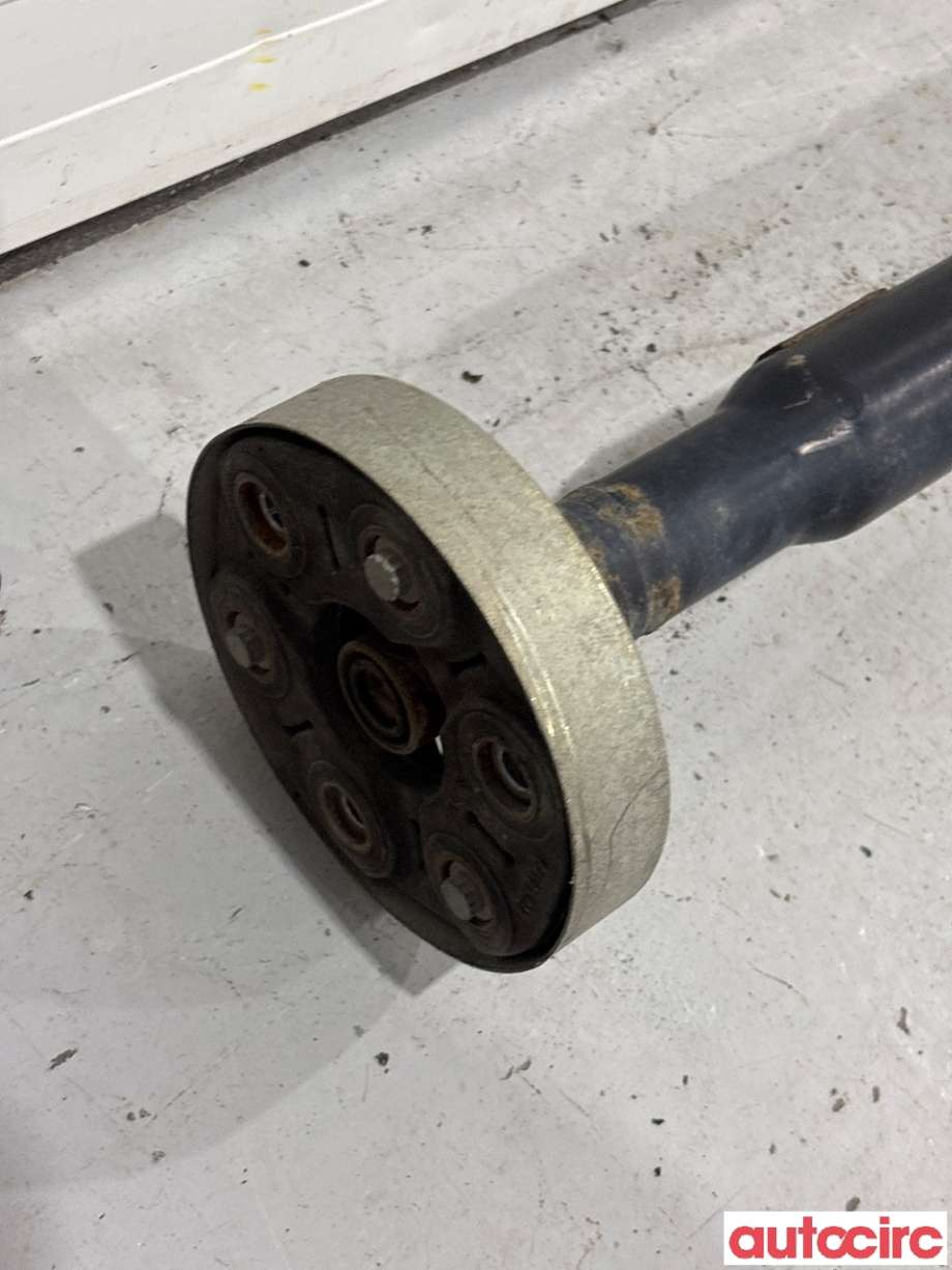 Mellomaksel til VW Tiguan 2011-2016 (Type I, Fase 2)  (VOLKSWAGEN|5N0521101MX||5N0521101M)