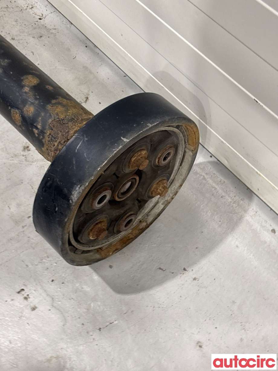Mellomaksel til VW Tiguan 2011-2016 (Type I, Fase 2)  (VOLKSWAGEN|5N0521101MX||5N0521101M)