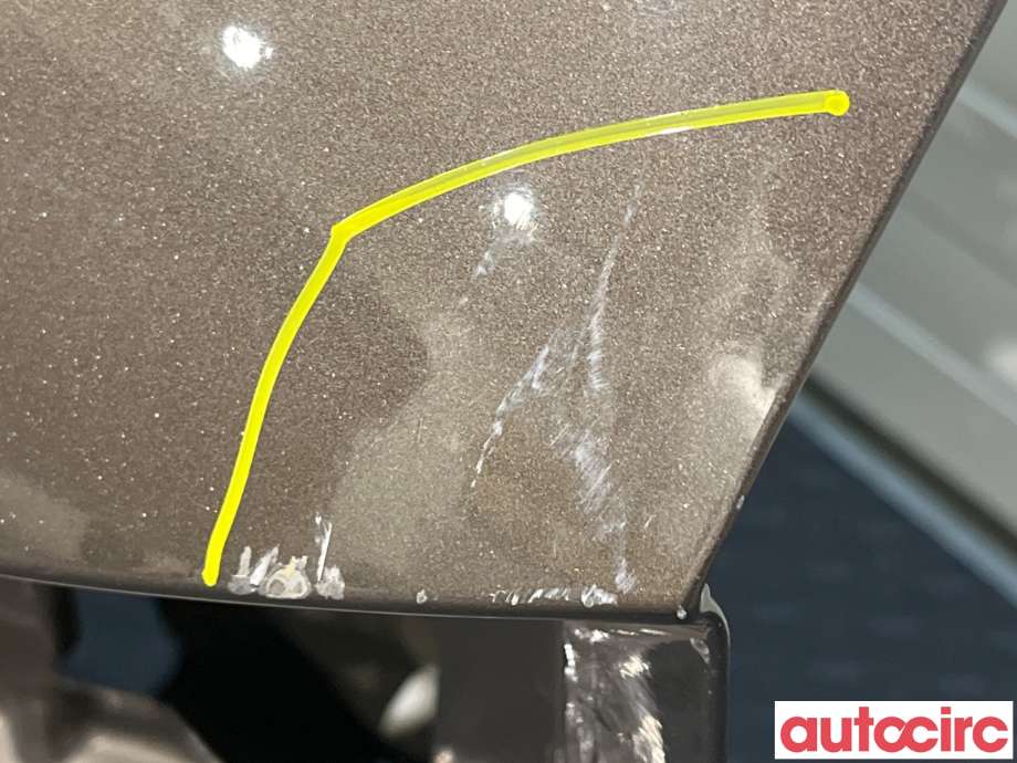 Bakluke combi til Nissan Qashqai 2014-2021 (Type II)  (NISSAN|K01004EAAA)