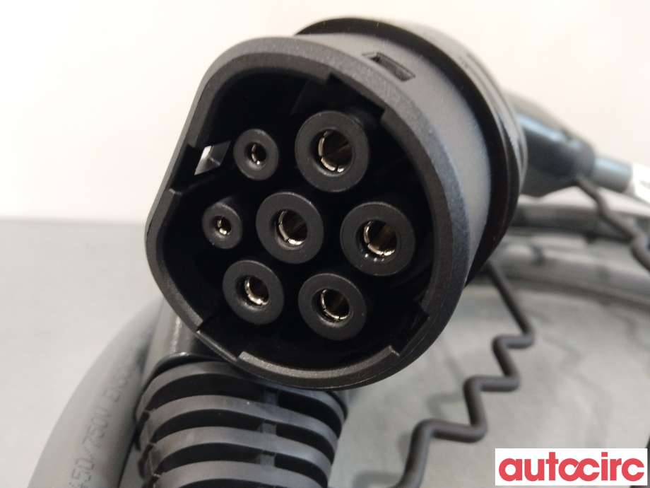 Batterilader kabel til BMW X1 2022-->> (U11) (U11) (BMW|61447827899|4Y782790002)