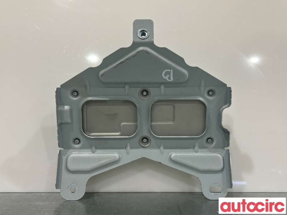 Bilstereo diverse til Tesla Model Y 2021-2024 (Type I)  (TESLA|1527973-00-C|1527973-00-D)