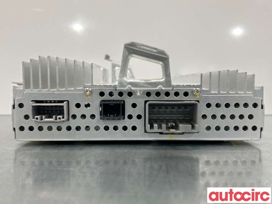 Bilstereo forsterker til Tesla Model Y 2021-2024 (Type I) (TESLA|1507152-01-B)