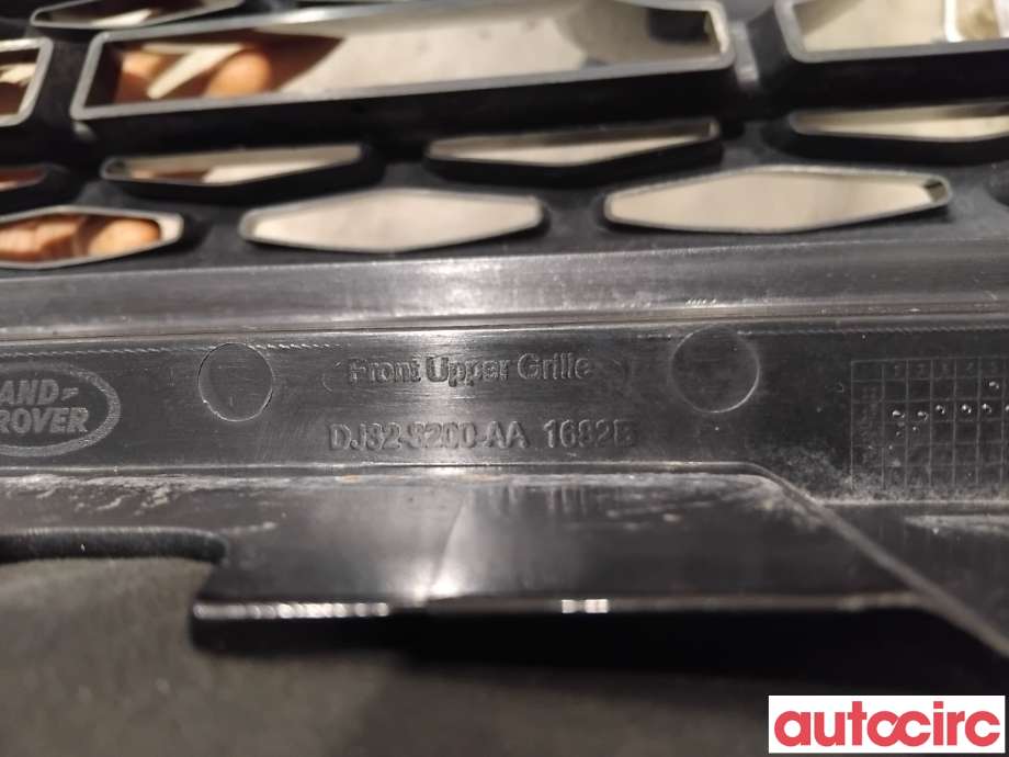 Grill til Land Rover Range Rover, Evoque 2011-2019 (Type I)  (LAND-ROVER|LR053211|DJ32-8200-AA|LR076024)