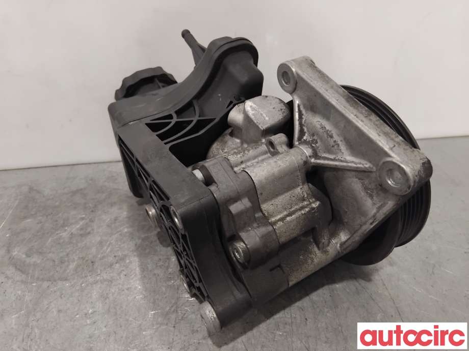 Servo pumpe mekanisk til Mercedes C-Klasse 2011-2014 (Fase 2) (W204) (W204) (MERCEDES|A0064661501|7693900509)