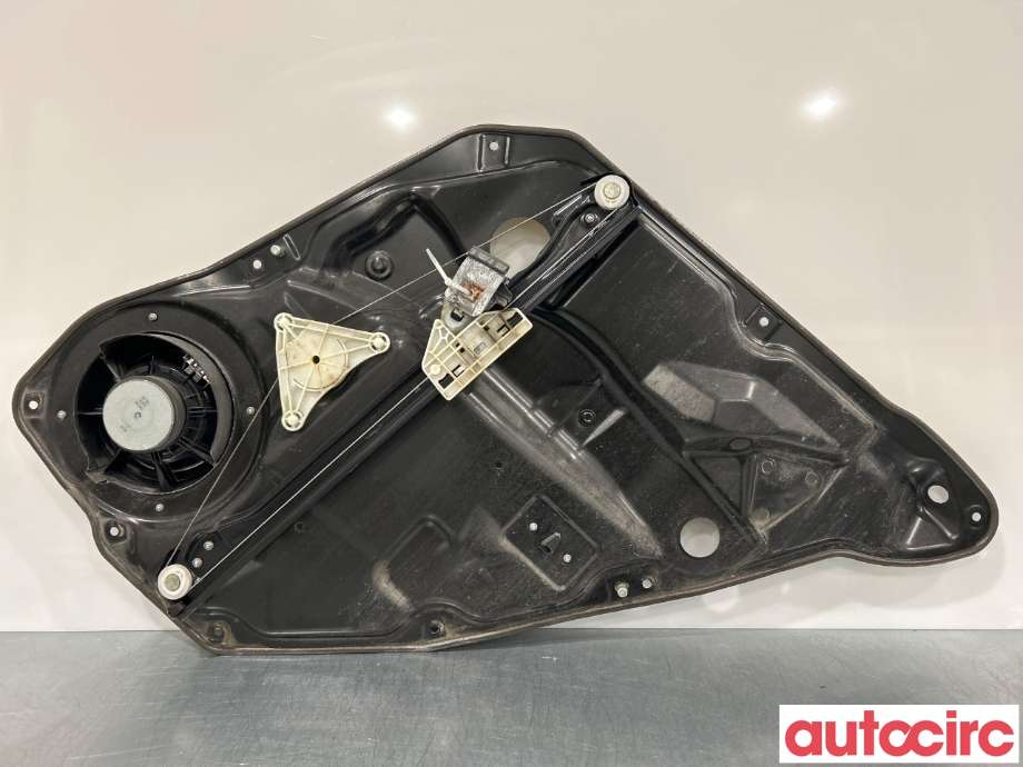 Ruteheis venstre bak til Mercedes GL 2006-2012 (X164) (X164) (MERCEDES|A1647303179|A1648201102)