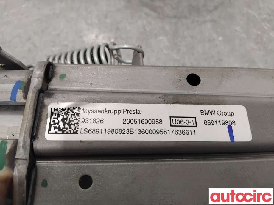 Rattaksel til BMW X1 2022-->> (U11) (U11) (BMW|32306891198||6891198)