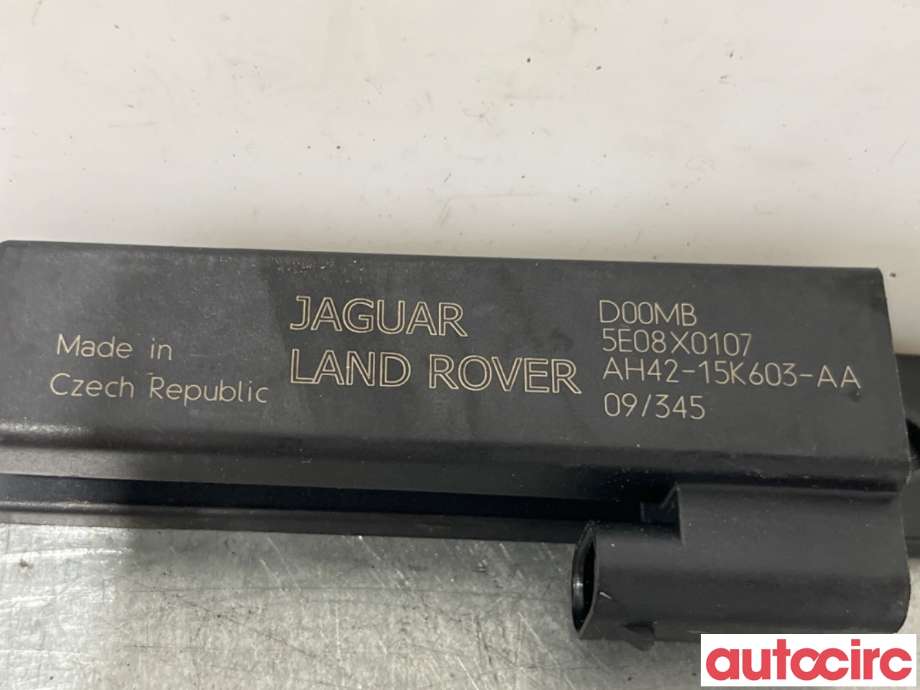 Diverse deler til Land Rover Discovery 2009-2017 (Type IV)  (LAND-ROVER|LR012709||AH42-15K603-AA)