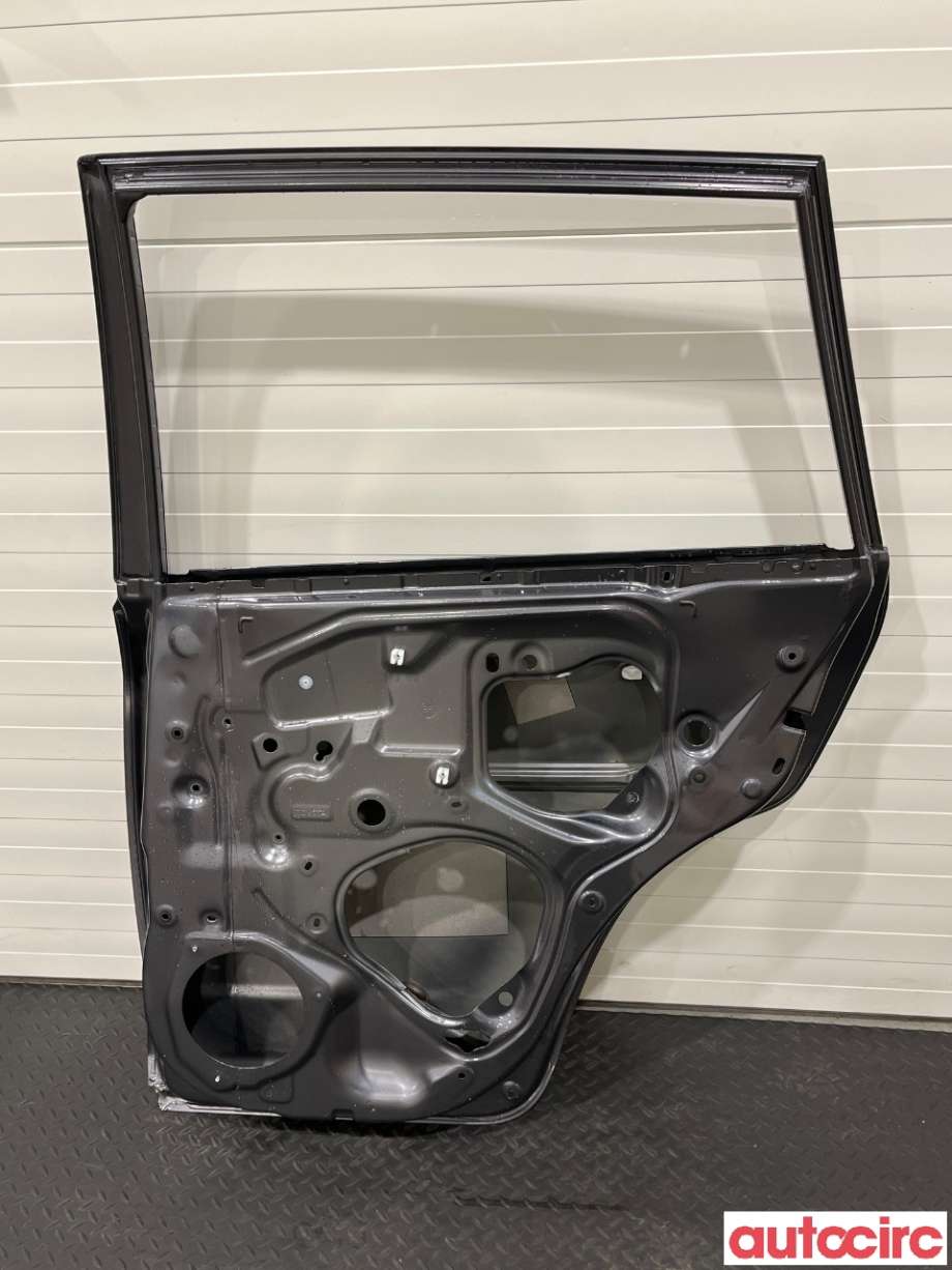 Dør høyre bak til Toyota RAV4 2009-2013 (Type III, Fase 2)  (TOYOTA|6700342131)