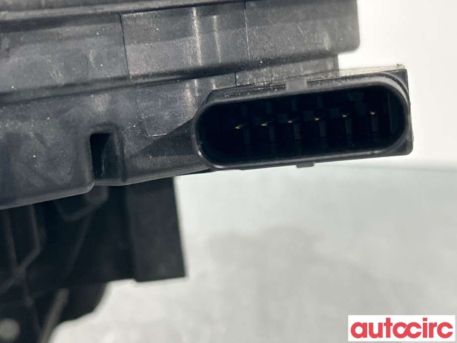 Låsekasse venstre bak til BMW X1 2022-->> (U11) (U11) (BMW|51227445053|7445053)