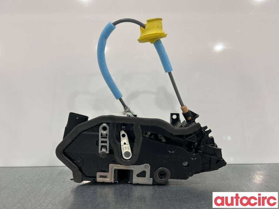 Låsekasse venstre bak til BMW X1 2022-->> (U11) (U11) (BMW|51227445053|7445053)