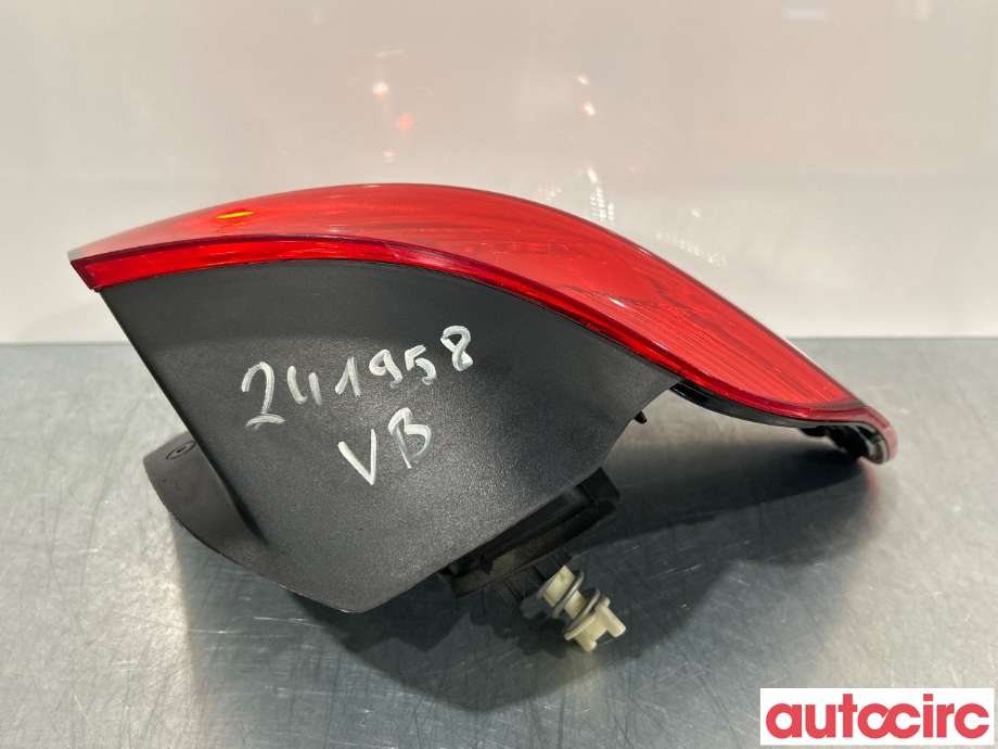 Baklykt venstre til VW Golf VI 2008-2012  (VOLKSWAGEN|5K0945095E)