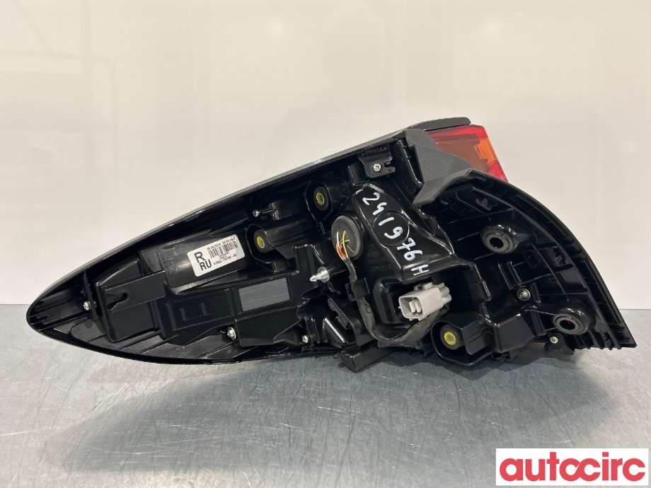 Baklykt høyre til Toyota C-HR 2016-->>  (TOYOTA|81550F4130)