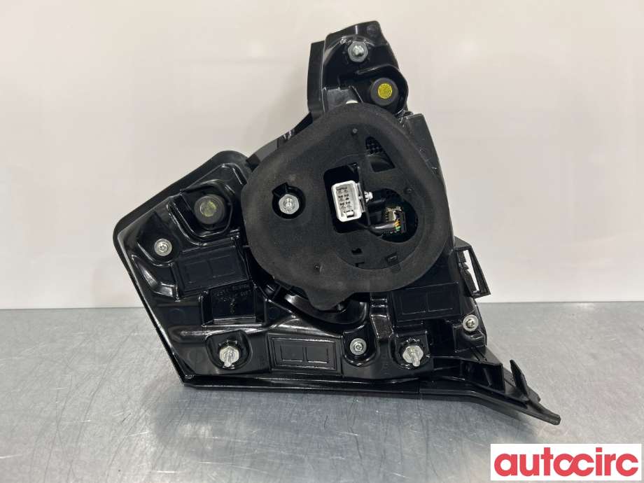 Baklykt venstre indre til Toyota C-HR 2016-->>  (TOYOTA|81590F4130)