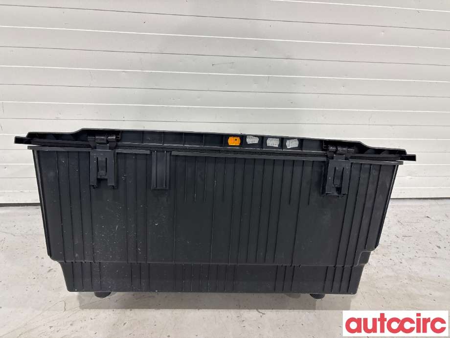 Diverse deler til Audi e-tron 2018-->>  (AUDI|4KE863362B|)