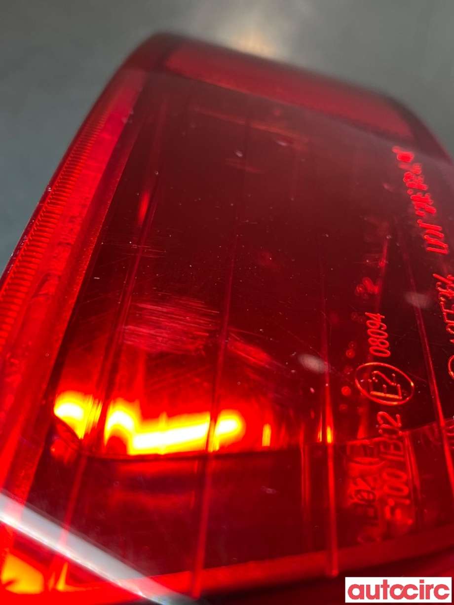 Refleksplate til Volvo XC60 2008-2013 (Type I, Fase 1)  (VOLVO|30763322)