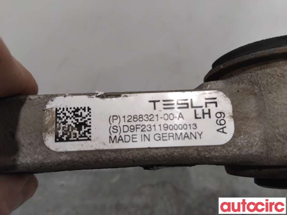 Bærebru venstre foran øvre til Tesla Model Y 2021-2024 (Type I)  (TESLA|1288321-00-A|)