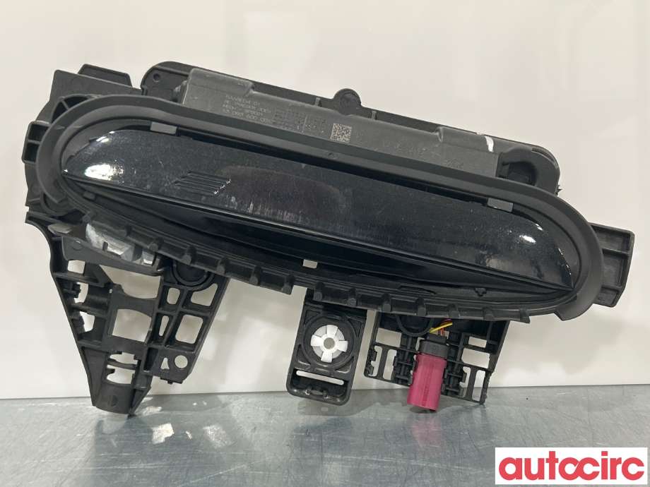 Dørhåndtak utv høyre foran til BMW X1 2022-->> (U11) (U11) (BMW|51215B5DC08|51215A260D4|5A68ED4)