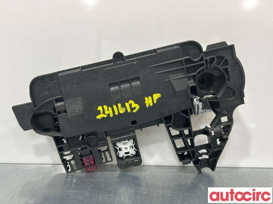 Dørhåndtak utv høyre foran til BMW X1 2022-->> (U11) (U11) (BMW|51215B5DC08|51215A260D4|5A68ED4)